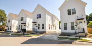 1430 Dunn Avenue Gallery 1