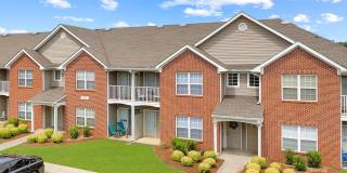 Space for the Family in this 3 Bedroom 2 Bath Gallery 1