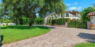 4555 W SWANN AVENUE Gallery 72