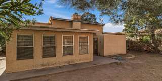 604 LA CHAPA Avenue Gallery 27