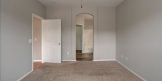 Fantastic 2 Bedroom Townhome minutes away to Camp Pendleton Gallery 11