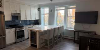 25 W Broadway unit: 104 Gallery 1