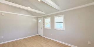 13207 3rd Street East - 6 Gallery 12