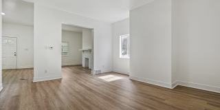 198 Oneida Street Gallery 17