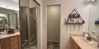 1347 East Parkway Drive - 1 Gallery 16