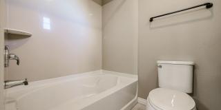 COMING SOON! Great Location!Stunning 6-bedroom Plus 7, 4.5-bathroom home located in Chandler Gallery 44