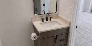 Newly Remodeled 1 bedroom / 1.5 bath Condo at Place One Gallery 16