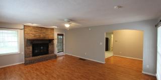 Lovely Duplex For Rent Gallery 5