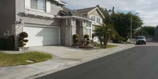 Stunning 3 Bed 3 Bath Duplex in Placentia with Open Floor Plan and Vaulted Ceilings. Gallery 5