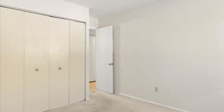 1701 MOUNT WASHINGTON Court Gallery 10