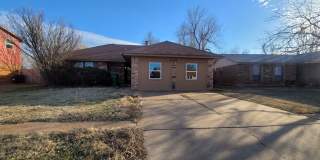 Charming 5 Bedroom!! Gallery 1