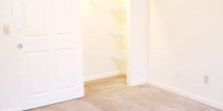 909 Gellatly St. Gallery 21