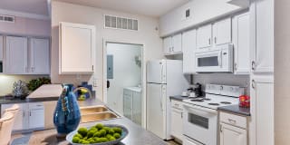 Eastland Trails Apartments Gallery 3