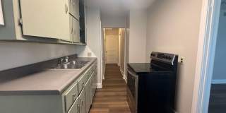 1300 Cardinal Avenue Gallery 7
