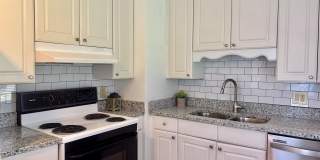 704 N King Charles Rd Gallery 6