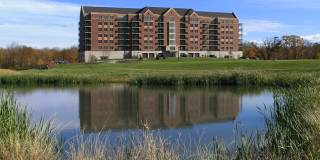 301 Riverwalk Place Gallery 16