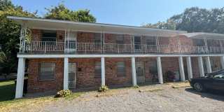 318 E Purdon Gallery 1