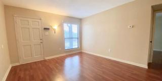 RENT RENTAL NEAR UL LAFAYETTE! Gallery 6