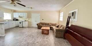 5557 FLORAL Avenue Gallery 11