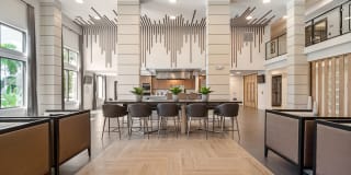 Magnolia Square Gallery 15