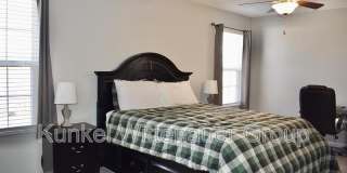 1538 Manchester Drive Gallery 9