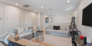 1077 Faulkner Terrace Gallery 33