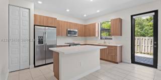 8058 NW 105th Ct Gallery 7