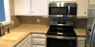 5712 38th Street Gallery 14