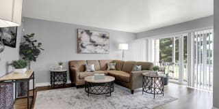 Verona at Silver Hill Gallery 31