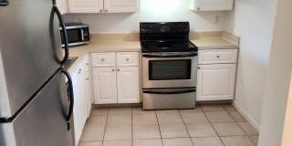 731 N Pine Island Road Gallery 1