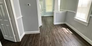 Fully Renovated 3/1 first floor single family home available for Immediate rent! Gallery 9