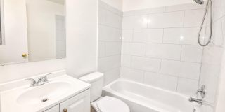 10237 GREEN HOLLY Terrace Gallery 12