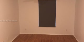 19351 SW 61st St Gallery 10