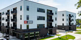 Union at Antelope Valley Gallery 7