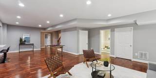 7351 NICOLE MARIE Court Gallery 12