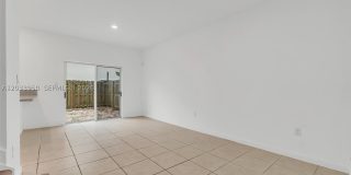 1791 SE 27th Ter Gallery 24