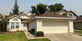 3 Bdrm, 2 Bath home in Antelope Gallery 1