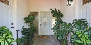 6732 Wooster Avenue Gallery 34