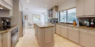 2899 NW 26th Avenue Gallery 11