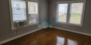 Great Hillcrest Find!  2Bedrooms & 1 Bathroom Pefect for UAMS Student(s) Gallery 18