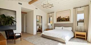 2137 Glyndon Ave Gallery 17