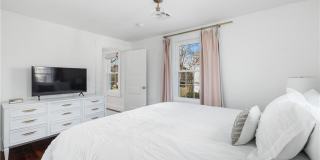17 Old Beach Road Gallery 21