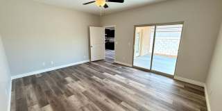 Gorgeous 2025 Built 3 Bedroom 2 Bath Home! Gallery 27