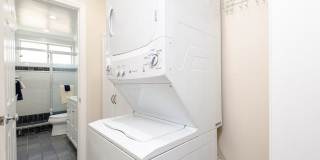 922 16th Street Gallery 18