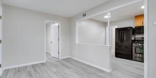 7451 Cavell Street Gallery 12