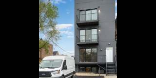 3956 South Indiana Avenue - 3956-1R Gallery 12