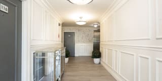 Bloom Beverly Hills Gallery 9