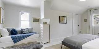 1742 Dayton Avenue Gallery 10