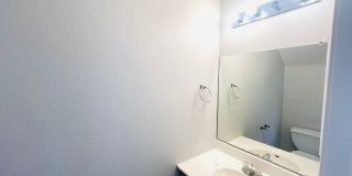 Charming 3 bedroom, 2.5 bath home in Northeast El Paso! Gallery 24