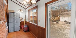 640 Neil Avenue Gallery 13